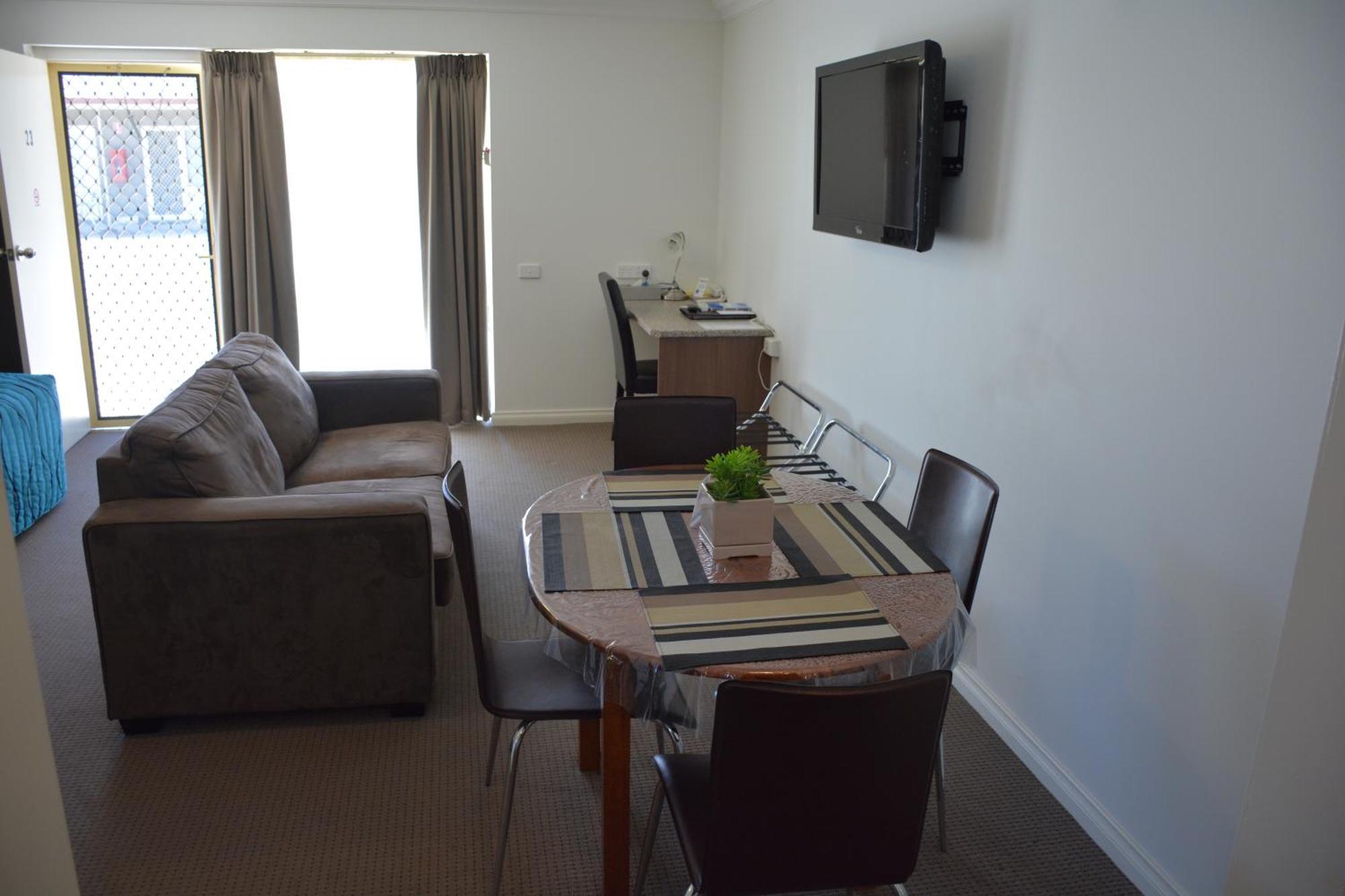 Augusta Courtyard Motel Port Augusta Δωμάτιο φωτογραφία
