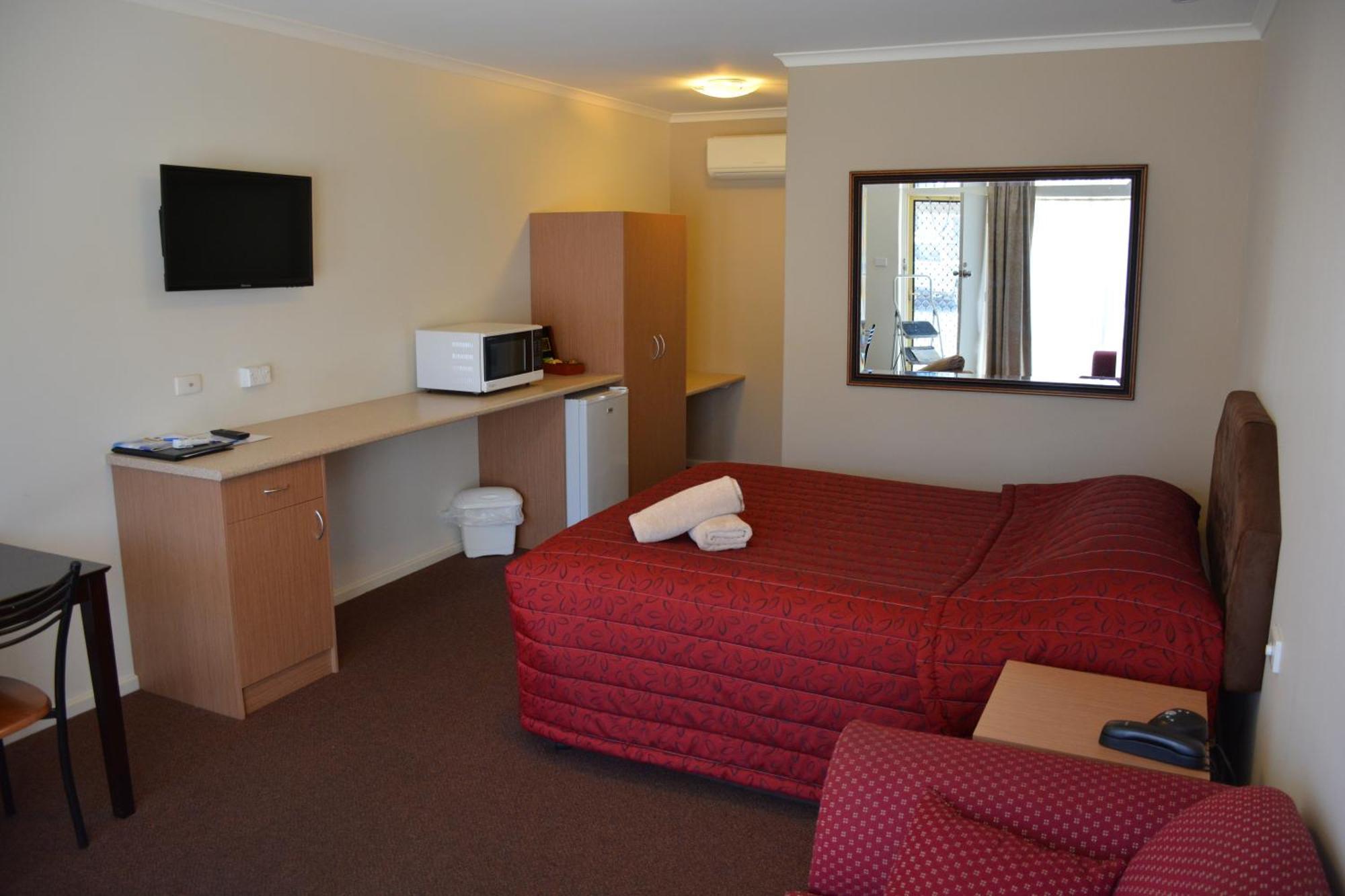 Augusta Courtyard Motel Port Augusta Δωμάτιο φωτογραφία