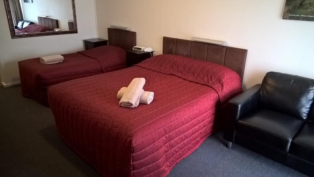Augusta Courtyard Motel Port Augusta Δωμάτιο φωτογραφία